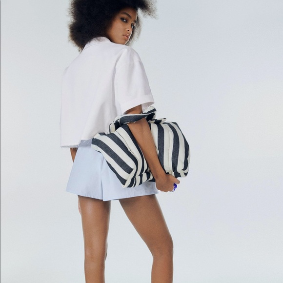 Zara Cropped White Short Sleeve Shirt - Picture 2 of 7